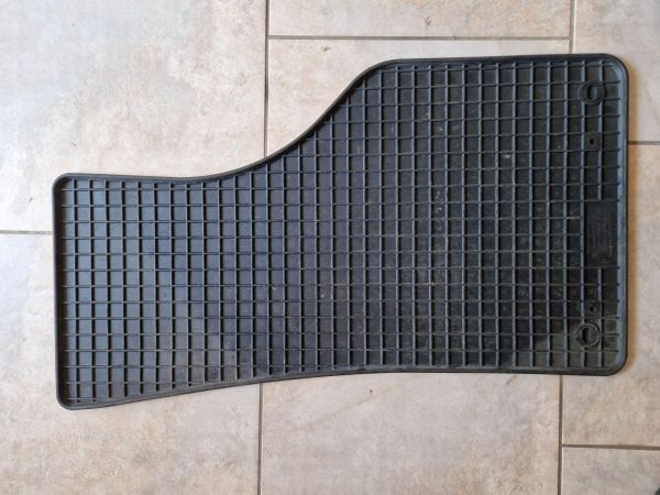 Sada gumových koberců PETEX - VW Passat B6/B7/CC