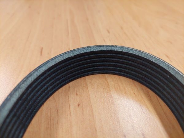 OZUBENÝ KLÍNOVÝ ŘEMEN