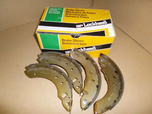 Sada brzdových čelistí, zadní FORD ESCORT III, ESCORT IV, ORION I, ORION II 1.1-1.6D 09.80-10.90