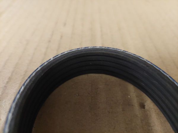 OZUBENÝ KLÍNOVÝ ŘEMEN