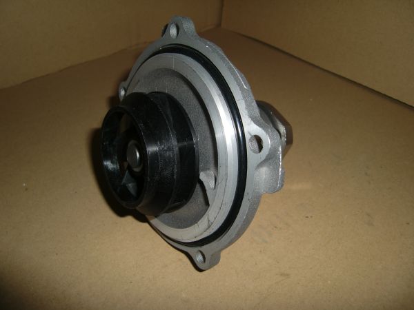 Vodné čerpadlo AUDI A4, A6; SEAT AROSA; SKODA FELICIA I, FELICIA II; VW CADDY II, LUPO, PASSAT, POLO 1.7D/1.9D/1.9DH 10.94-07.05