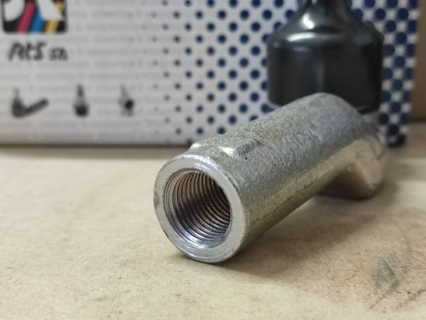 Hlava příčného táhla řízení - FORD