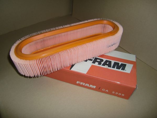 Vzduchový filtr VOLVO 440 K; HONDA ACCORD II; RENAULT 11, 19 I, 19 II, 19 II CHAMADE, 21, 9, CLIO I, MEGANE I, MEGANE SCENIC, RAPID, SUPER 5 1.2-1.8 09.83-08.03