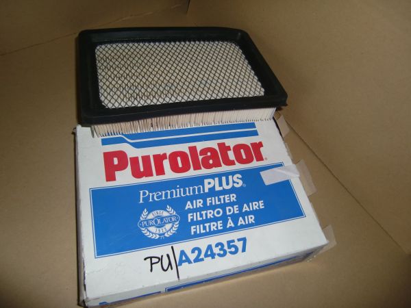 Vzduchový filtr FORD ECONOVAN; HYUNDAI ACCENT II; MAZDA 626 II, 929 II, 929 III, E-SERIE 1.3-2.2D 05.82-11.05