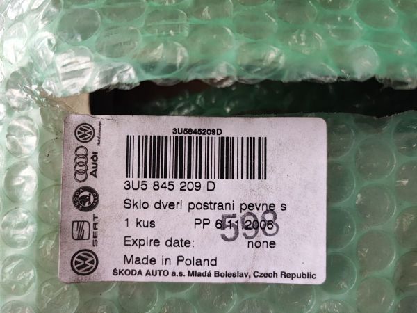 SKLO DVEŘÍ PEVNÉ