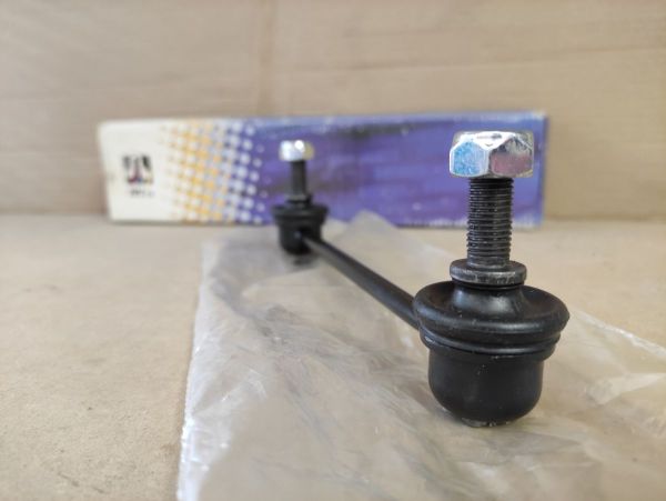 Tyc/vzpera, stabilisator - MAZDA