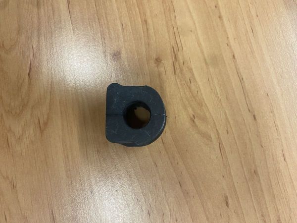 DRŽÁK, PŘÍCNÝ STABILIZÁTOR