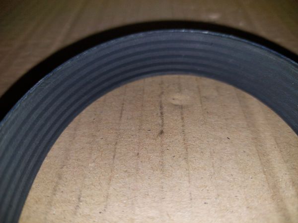 OZUBENÝ KLÍNOVÝ ŘEMEN