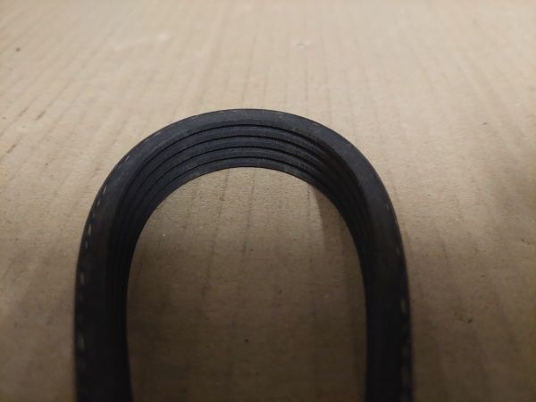 OZUBENÝ KLÍNOVÝ ŘEMEN