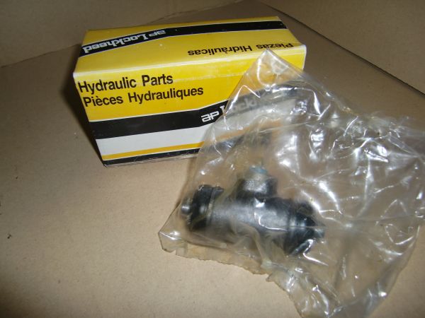 Brzdový váleček Zadní vlevo/vpravo (litina) VW TRANSPORTER II, TRANSPORTER III 1.6-2.1 08.68-07.92