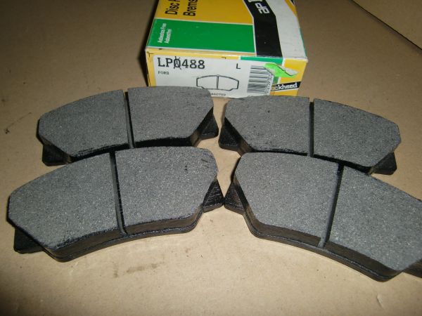 Přední Sada brzdových destiček, FORD P 100 II, TRANSIT 1.6-2.5D 09.85-12.92