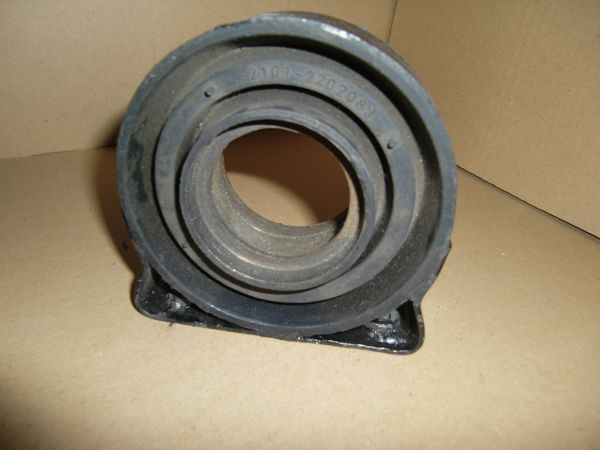 Ložisko uložení hřídele FIAT 125, 131; LADA 1200-1500, 1200-1600 1.2-2.5D 10.68-03.87