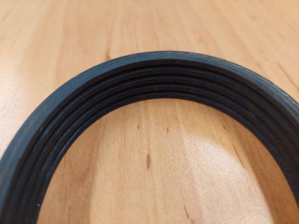 OZUBENÝ KLÍNOVÝ ŘEMEN