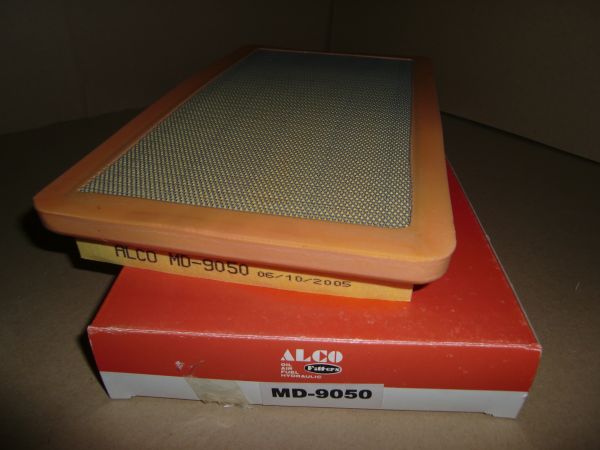 Vzduchový filtr ALFA ROMEO 145, 146, 33; LANCIA DELTA I, PRISMA 1.1-2.0 09.79-12.96