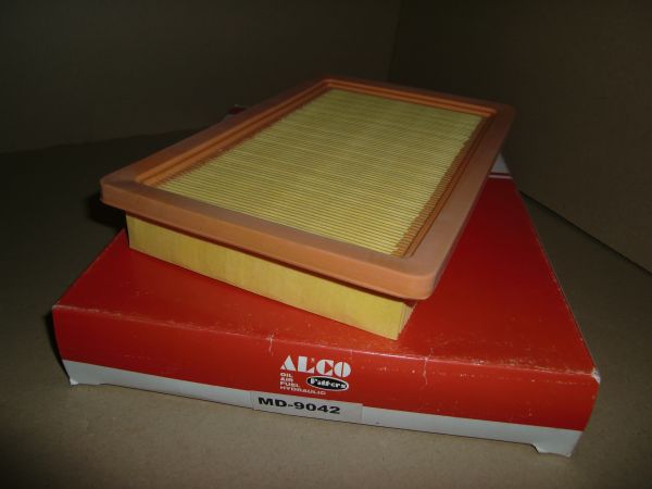 Vzduchový filtr FIAT UNO 1.3-1.5 04.85-12.96