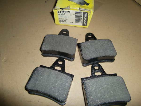 Sada brzdových destiček Zadní CITROEN BX, CX I, CX II, XM 1.1-3.0 09.74-07.99